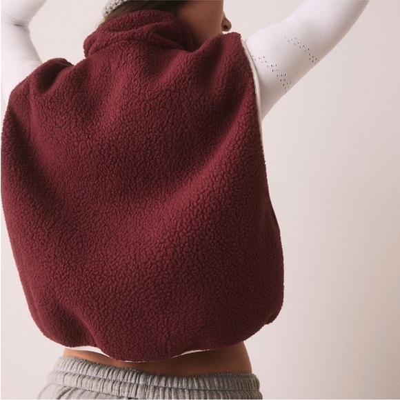 FP Movement Hit The Slopes Fleece Vest Oxblood Multi L - Picture 3 of 10